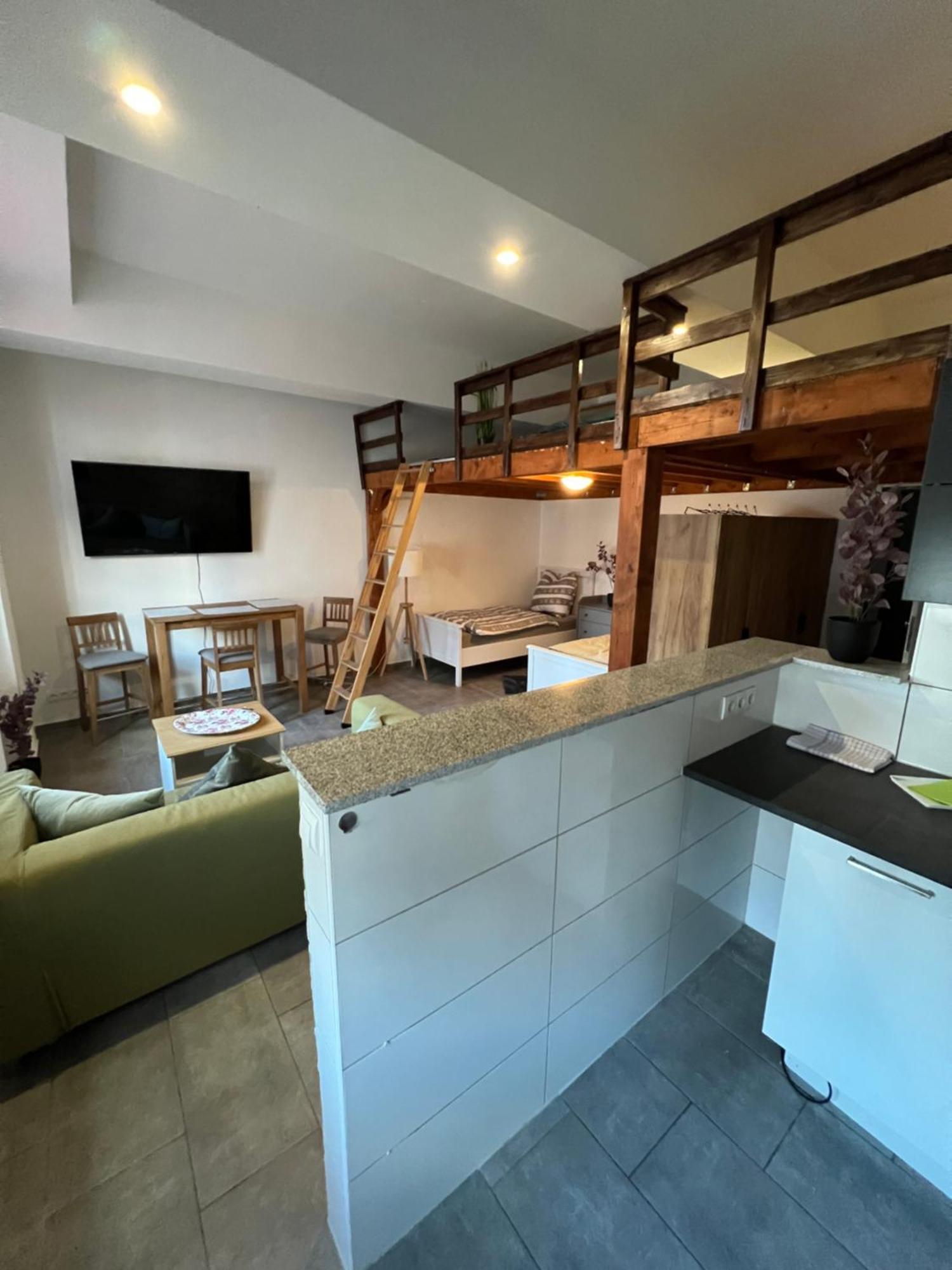 Viersen Schoene Apartments Am Duelkener Bahnhof Экстерьер фото