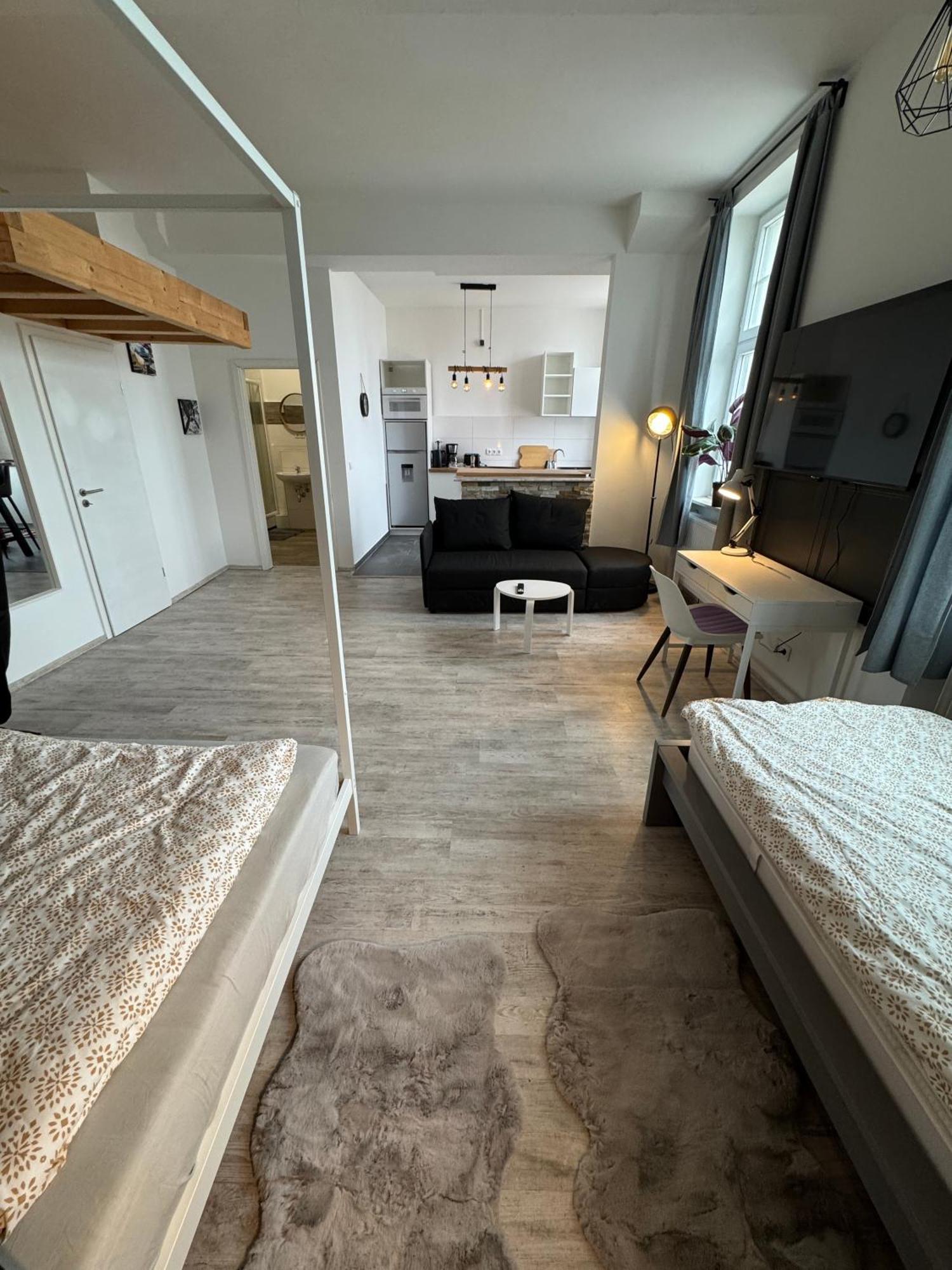 Viersen Schoene Apartments Am Duelkener Bahnhof Экстерьер фото